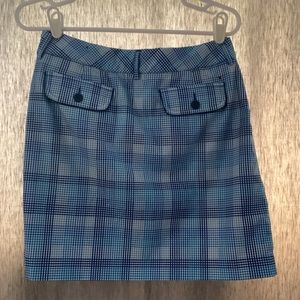 TOMMY HILFIGER SIZE 4 GOLF SKORT
